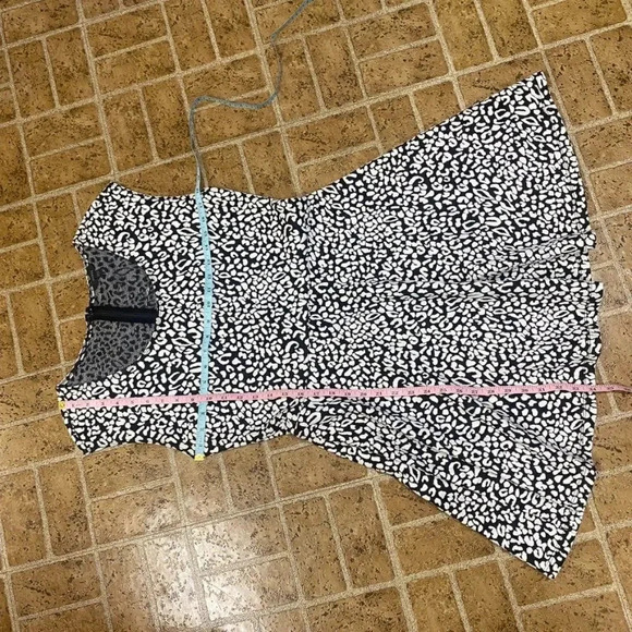 Guess Black and White Leopard Print Dress - Picture 9 of 9